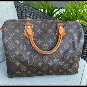 Louis Vuitton Speedy 30